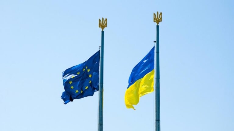 flags-of-ukraine-and-eu