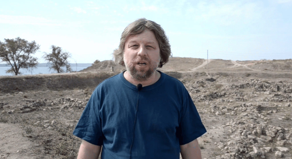 oleksandr_butyagin_v_okupovanij_kerchi_skrinshot_z_video_you_tube_3c37b1792e