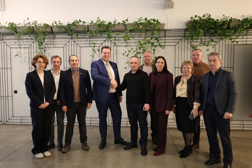 663261054_1250738547264150_6477852404066888553_n